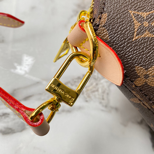 LVルイヴィトンモノグラム女性用Louis Vuittonショルダーバッグ送料込