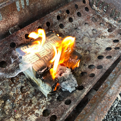 焚き火用薪セット「バラ薪君」（1kg・100個入） 7枚目の画像