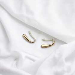 ピアス フック 18K シルバー925 雫 ディアドロップ シンプル 小さめ アレルギー対応 仕事 プレゼント 11枚目の画像