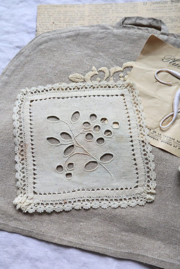 フランスアンティーク リボン モノグラム イニシャル 刺繍