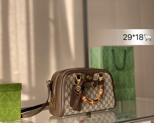 GUCCI グッチ ショルダートートバッグバック トートバッグ ku'mi 通販