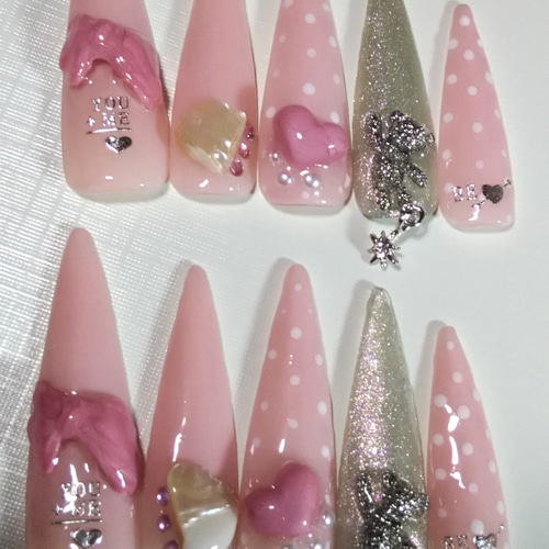 ジェルネイルチップ☆付け爪~鬼ロングポイント☆現品販売 ジェルネイルチップ☆付け爪~鬼ロングポイント☆現品販売