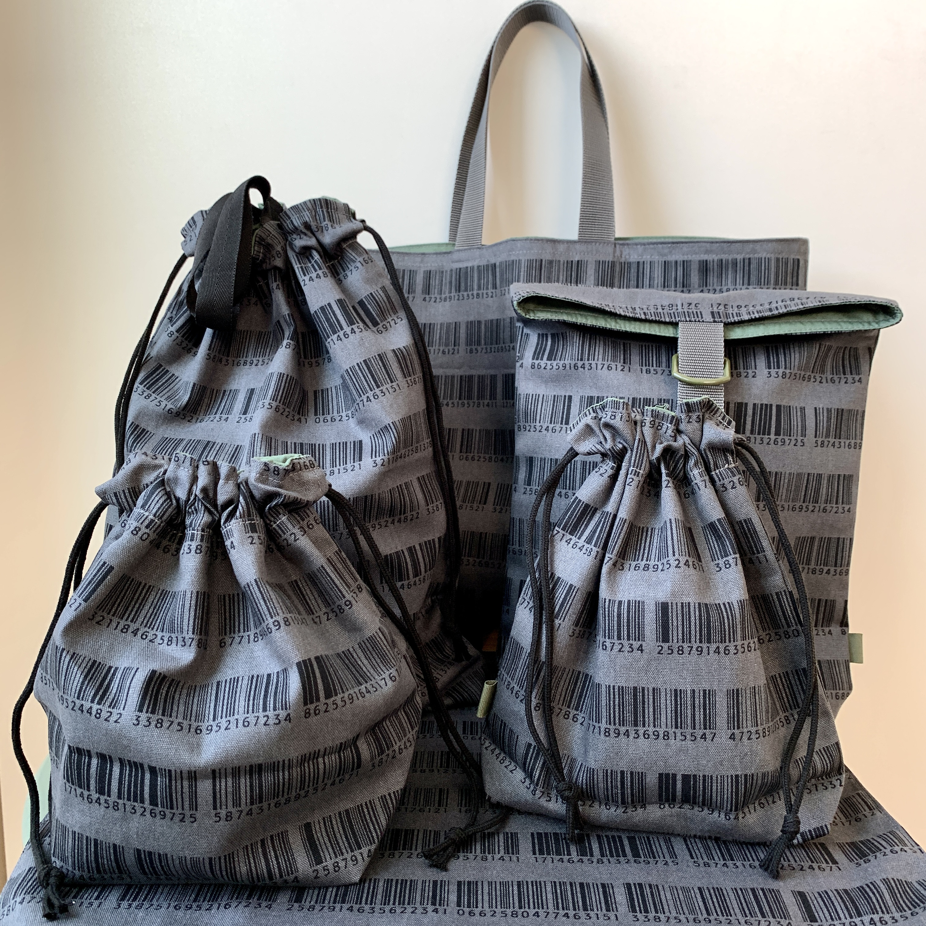 ［送料無料］-6点セット★入園入学-レッスンバッグ・シューズバッグ・体操着袋・お弁当袋・コップ袋・ランチョンマット★ 4,872円