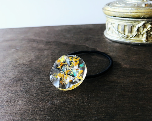 優優様　11.11 カワセミ　レジンヘアゴム　金木犀 優優様 11.11 カワセミ レジンヘアゴム 金木犀 - メルカリ