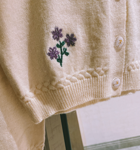 刺繍ニットカーディガン　秋の日  暖かく~ゆったり ニットセーター 8枚目の画像