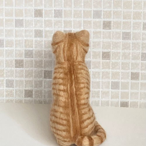 サンプルページ Mサイズ植毛なし 茶トラ 猫 羊毛フェルト 展示に