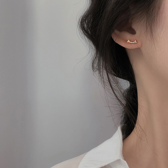 ピアス レディース 小さめ18金 ゴールド シルバー925 金属アレルギー対応 スマイル モチーフ プレゼント 仕事 6枚目の画像