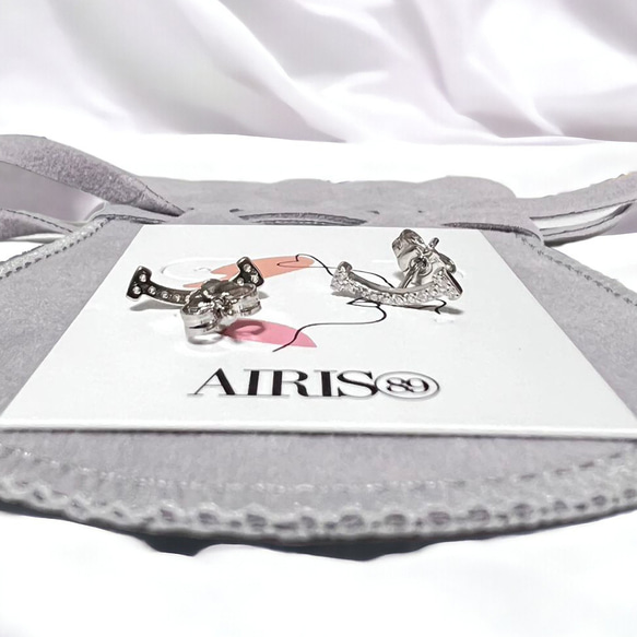 ピアス レディース 小さめ18金 ゴールド シルバー925 金属アレルギー対応 スマイル モチーフ プレゼント 仕事 4枚目の画像