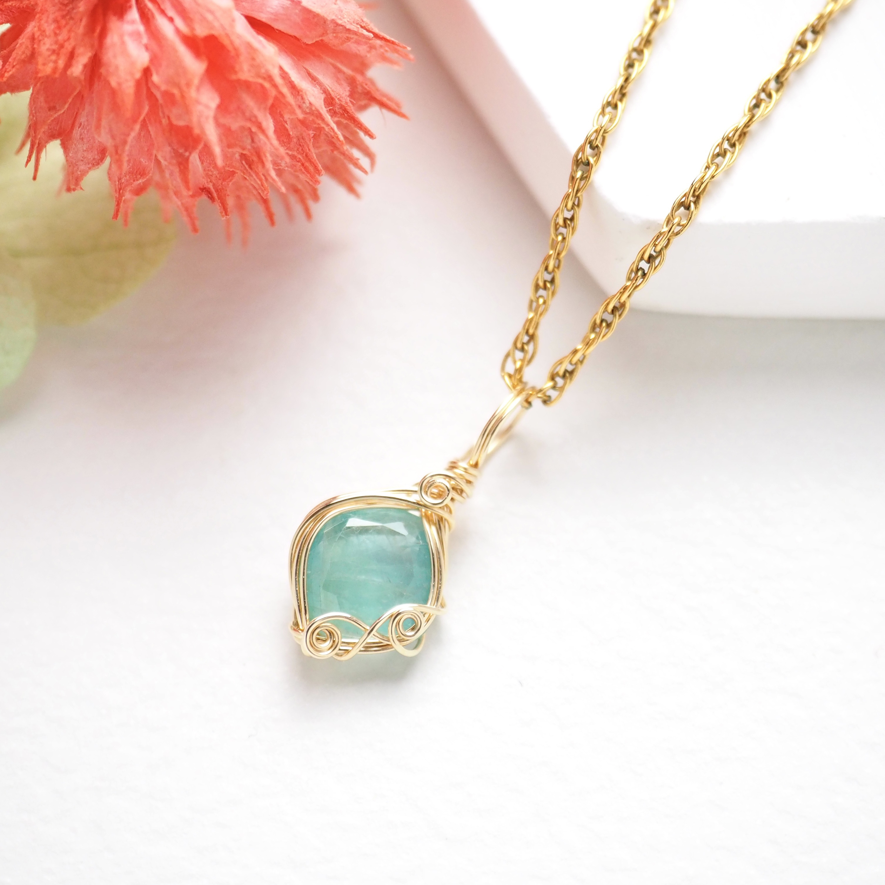 美品 GF1　タイドアップネックレス 美品 GF1 タイドアップネックレス ネックレス・モノグラムタイド