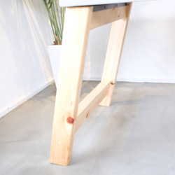 モルタル×木　ダイニングテーブル　 4枚目の画像