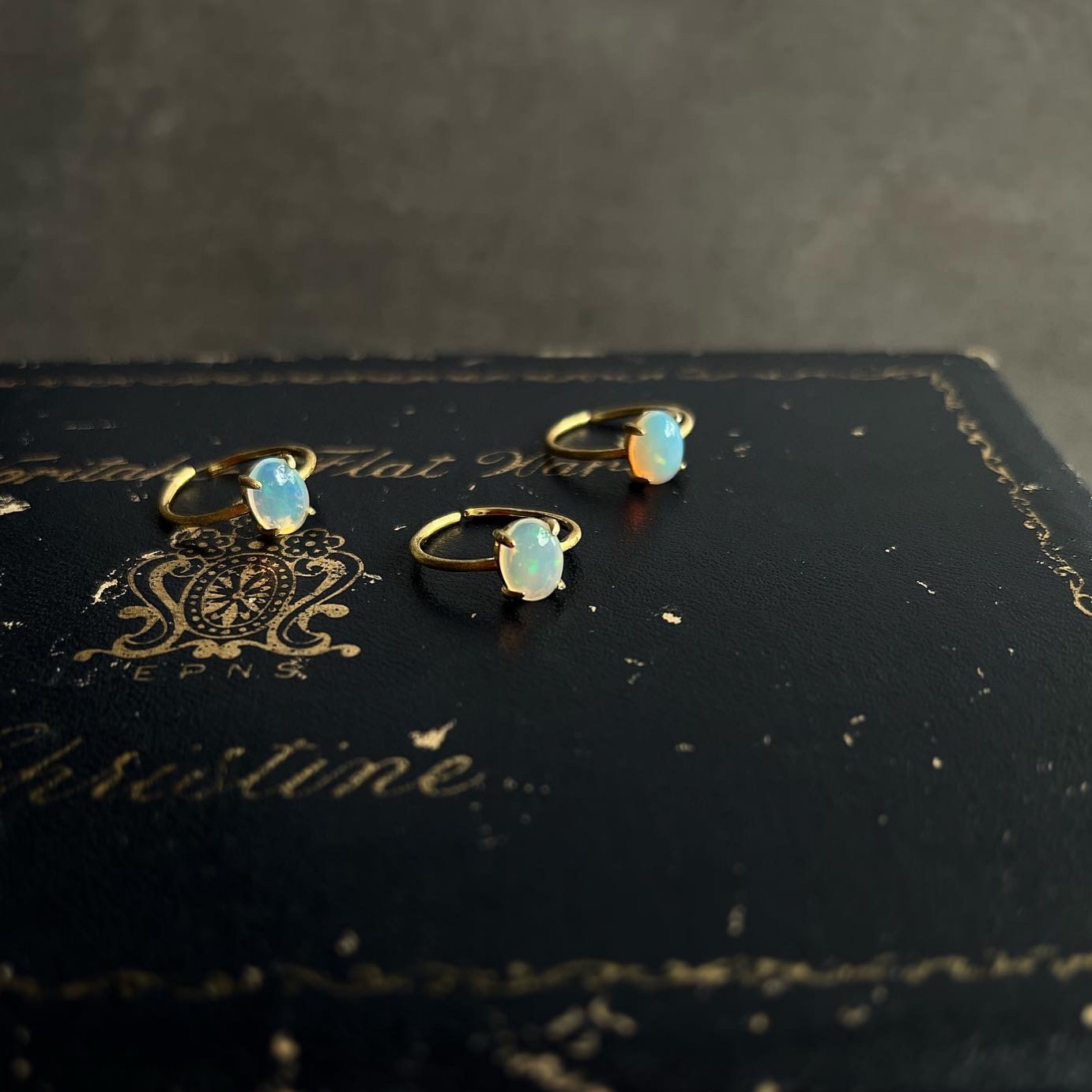 魅惑のオパール　リング