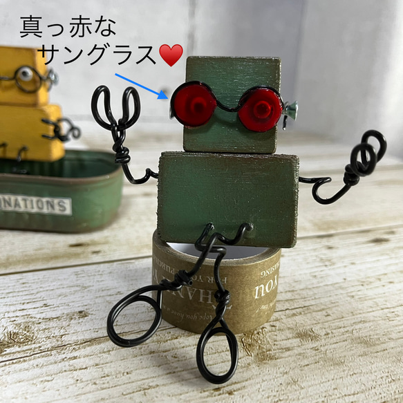 色が選べる★ ロボット人形｢ROBOTA｣ 6枚目の画像