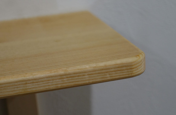 棚板　シェルフ　サイズオーダー　パイン無垢材　柾目　クリアー材（ほとんど節がない）　オイルフィニッシュ・蜜蝋仕上げ 5枚目の画像