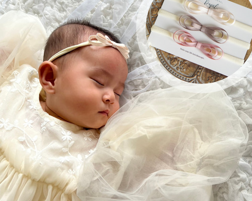 ハンドメイドスタイ　ベビーヘアバンド2つ　せな様 新生児～6mにおすすめ！ベビーヘアバンド【AN】ひな祭り 節句 初節句