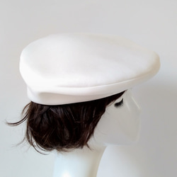 送込　ワンランク上のおしゃれニットベレー帽　ホワイトＭ　58cm 4枚目の画像
