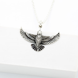 自由 飛ぶ鳥 鷹 シルバー925 純銀ネックレス バレンタインデー