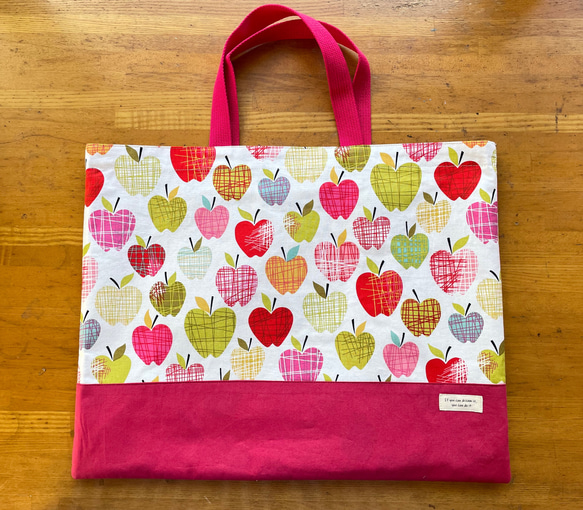 りんご柄のレッスンバッグ/ Apple juice レッスンバッグ natural  