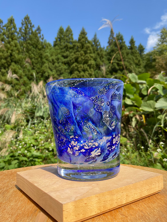 オバタ硝子工房　ロックグラス　タンブラー　天の川　銀河 ガラス　ブルー 2枚目の画像
