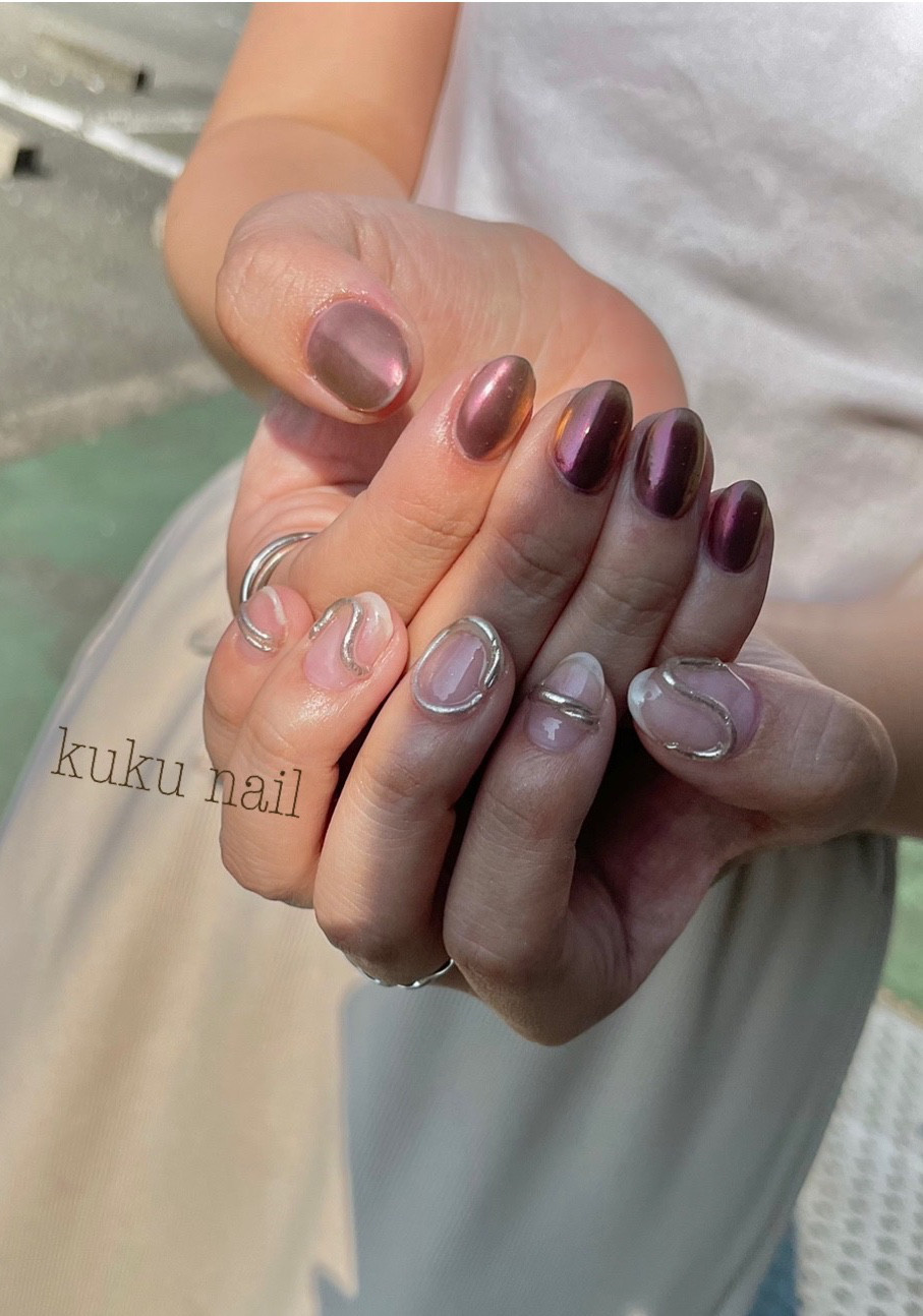 シルバーアクセ×アコナイトブラウンネイルチップ×個性的×ミラーアート