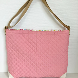 底角補強！キルティングショルダーバッグ　図書袋　通園バック 2枚目の画像