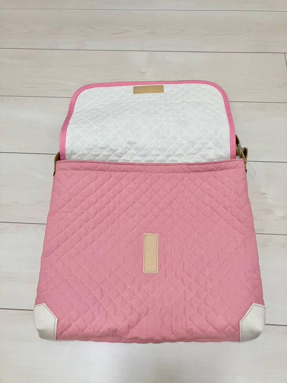 底角補強！キルティングショルダーバッグ　図書袋　通園バック 5枚目の画像