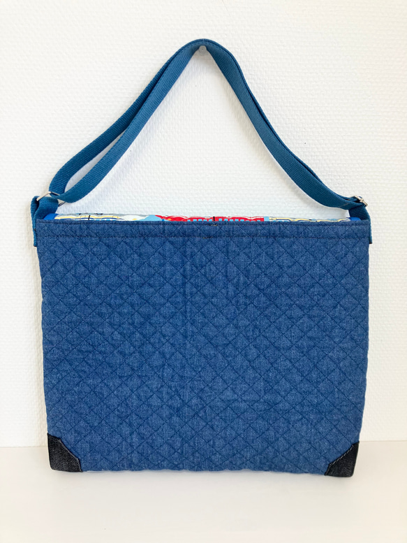 底角補強！デニムキルティングショルダーバッグ　通園バック 2枚目の画像