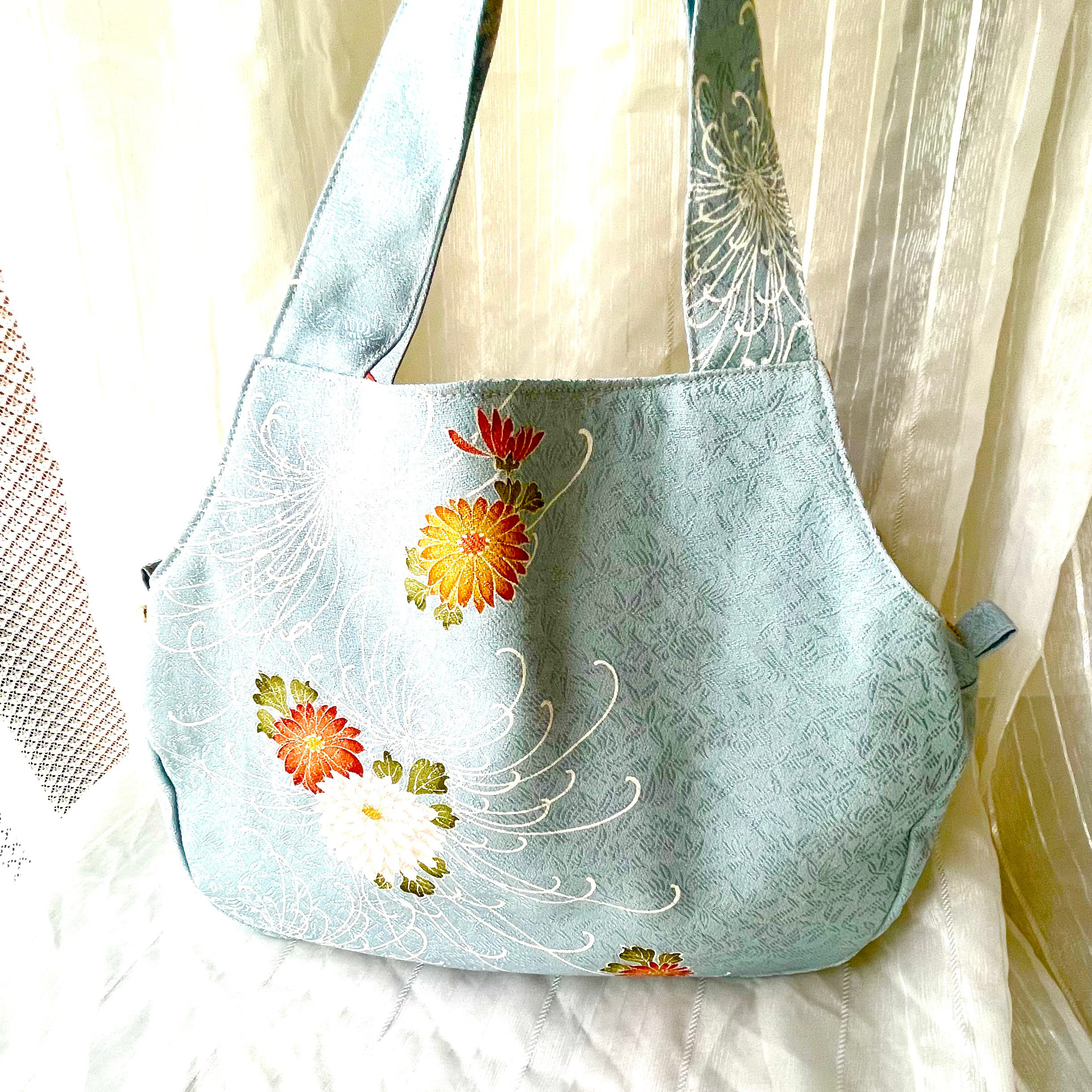 赤と金の花柄グラニーバッグ帯リメイク （A帯リメイクバッグ