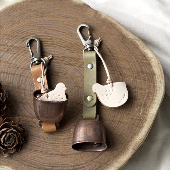 ライチョウが消音する熊鈴 Type-B 【国産タンニンなめし本革使用