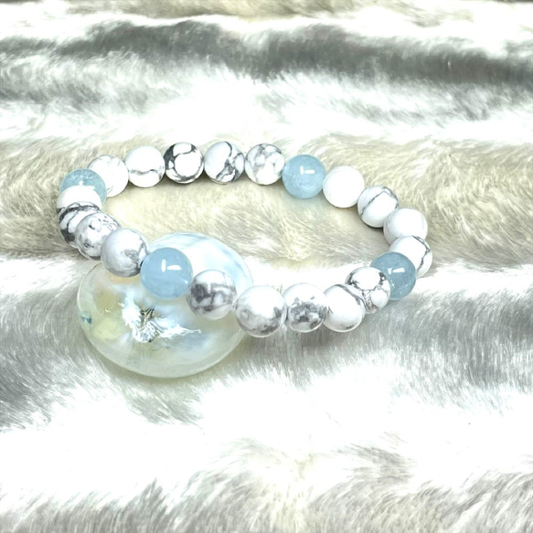 穏やかな雰囲気が持ち味です】アクアマリン ハウライト 天然石