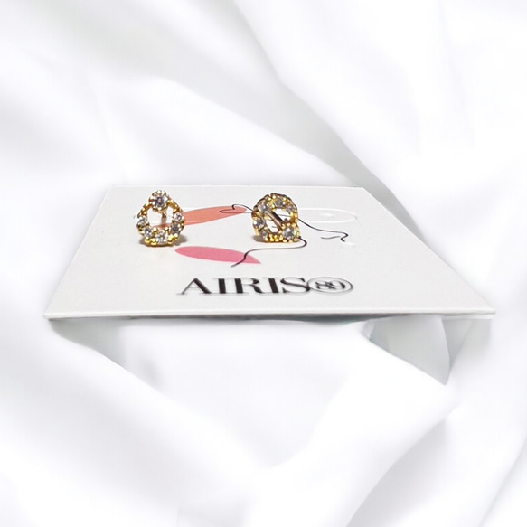 ピアス 小さめ シルバー925 金属アレルギー対応 18K ゴールド 月 ムーン 三日月 透かし 仕事 プレゼント 4枚目の画像