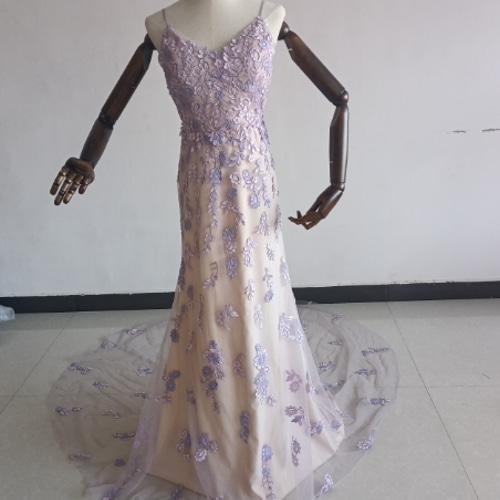 高品質！薄紫パーティードレス 枝花刺繍 キャミソール バックレス/結婚  