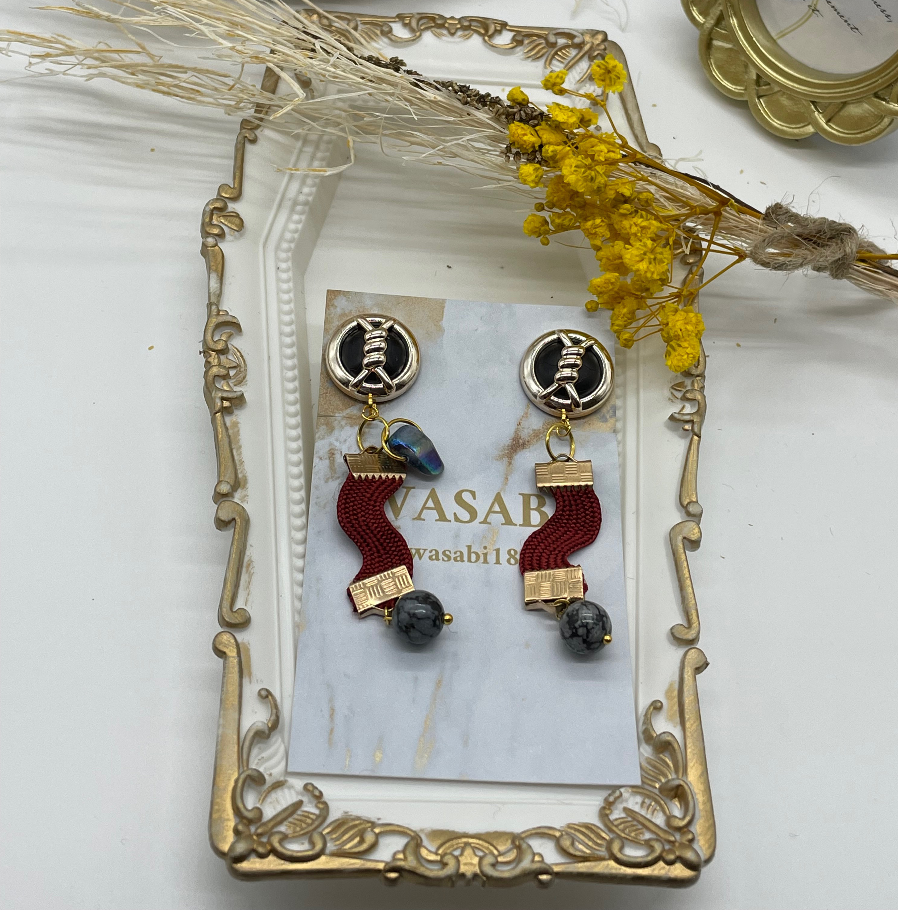 （天然石）（淡水パール）ブラックボタンのシックなイヤリング