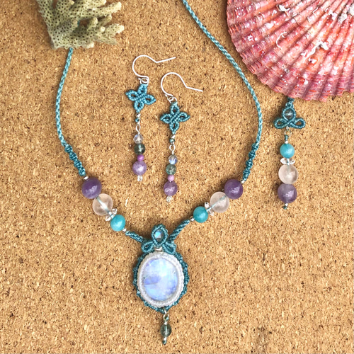 アクアマリン・アメジスト・アイオライト】春の海のマクラメピアス