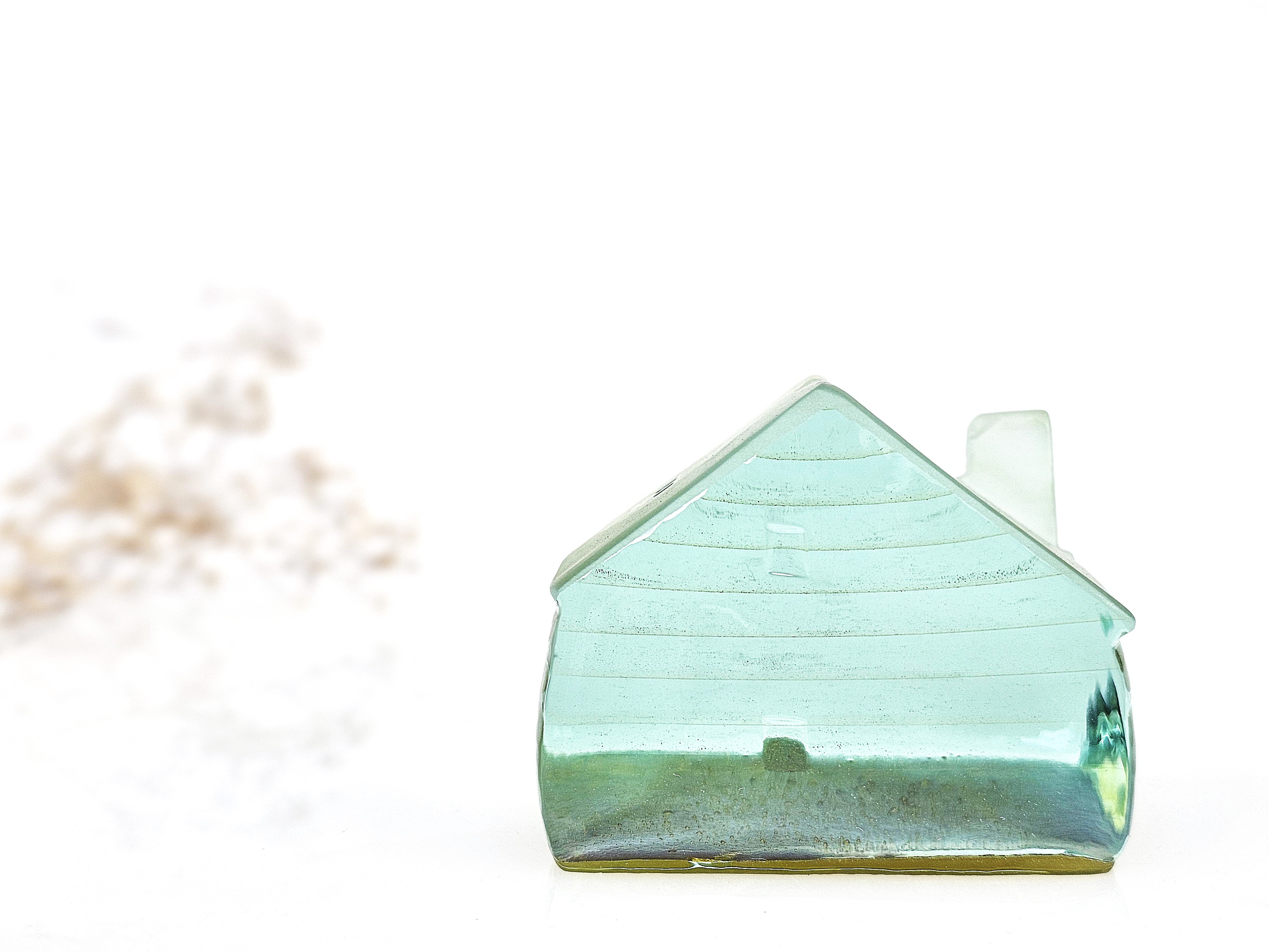 ガラスの家　置物　インテリア　ゴールド