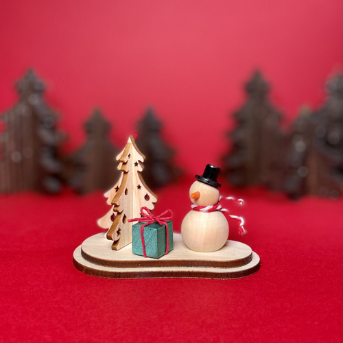 木製☆雪だるまの贈り物 クリスマス飾り オブジェ その他 木製☆雪だるまの贈り物 クリスマス飾り オブジェ その他