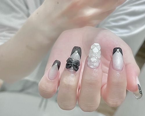 ネイルチップ ツイード キルティング 白 韓国 オーダーネイル フルオーダー No.10 キラキラ ゴージャス ワンホン♡ぷっくり キルティング