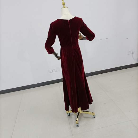 ワインレッド カラードレス 高級ベロア 長袖 Vネックドレス 演奏会/音楽会 カラードレス ドレス