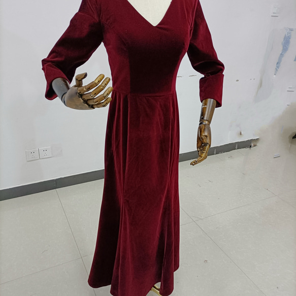 ワインレッド カラードレス 高級ベロア 長袖 Vネックドレス 演奏会/音楽会 カラードレス ドレス