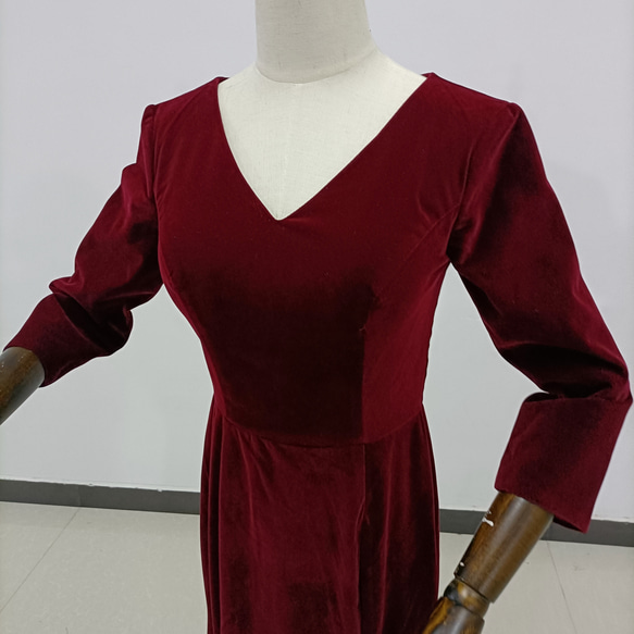 ワインレッド カラードレス 高級ベロア 長袖 Vネックドレス 演奏会/音楽会 カラードレス ドレス