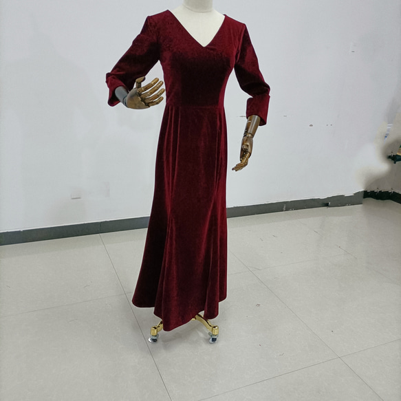 ワインレッド カラードレス 高級ベロア 長袖 Vネックドレス 演奏会/音楽会 カラードレス ドレス