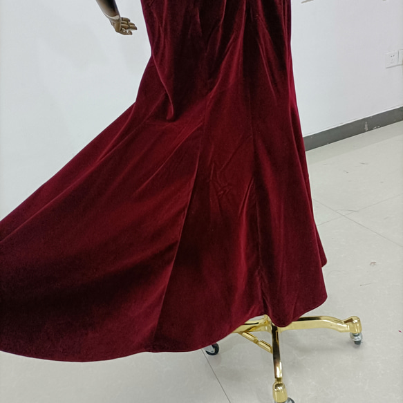 ワインレッド カラードレス 高級ベロア 長袖 Vネックドレス 演奏会/音楽会 カラードレス ドレス