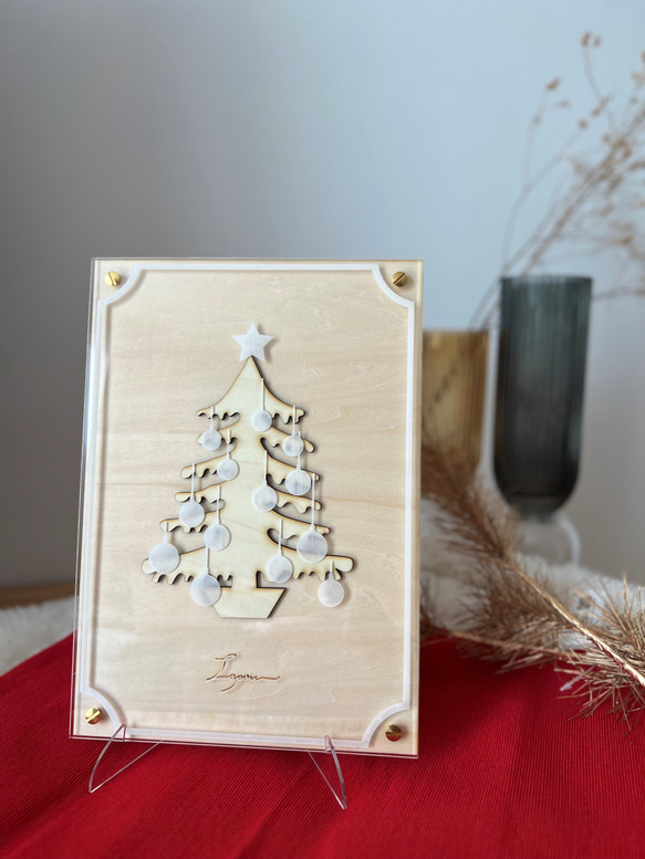 『クリスマスツリー』【真鍮金具×アクリル×木のアートパネル】ご自宅やプレゼントに☆ 1枚目の画像