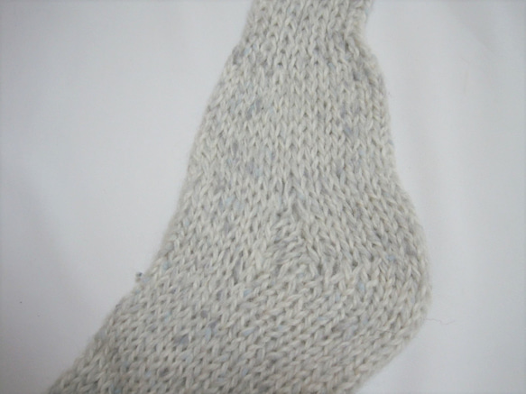 靴下　ウール100％手編みなのに安価 大人用Ｋ567 4枚目の画像