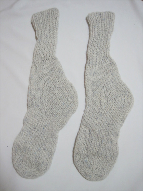 靴下　ウール100％手編みなのに安価 大人用Ｋ567 2枚目の画像