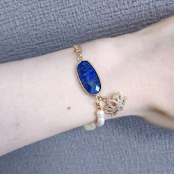 オーバル型ラピスラズリブレスレット　2段階長さ調節可　蓮を添えて　ゴールド 4枚目の画像