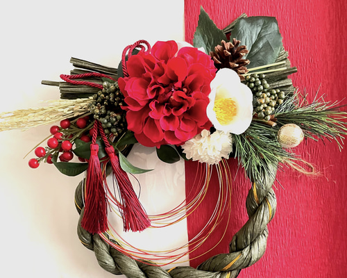 手作りキット＊お正月＊ダリアと白椿で祝う新年しめ縄飾り＊無料