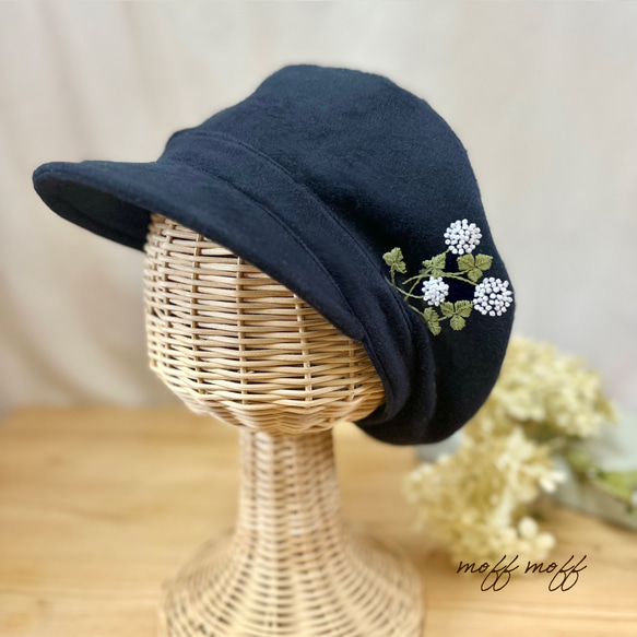 2wayキャスケット秋冬[大人/厚手起毛] 播州織クローバ刺繍 ハンチング帽 ネイビー　帽子　ナチュラル　お出かけ　清楚 4枚目の画像