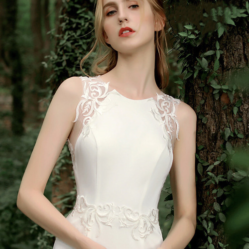 フィッシュテール Vネック ウエディングドレス 二次会 フォト ドレス  