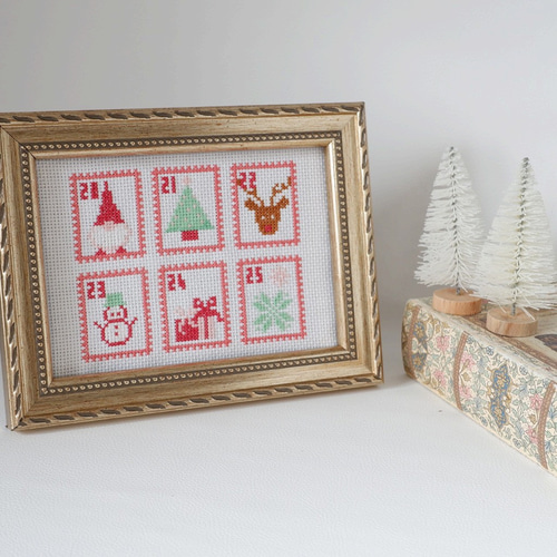 クロスステッチキット』クリスマスのアドベントカレンダー刺繍 クロスステッチキット』クリスマスのアドベントカレンダー刺繍
