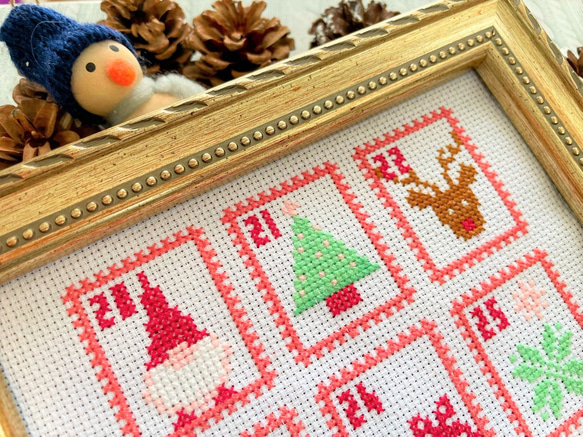 クロスステッチキット　「クリスマスのアドベントカレンダー」刺繍キット　クリスマス刺繍 13枚目の画像